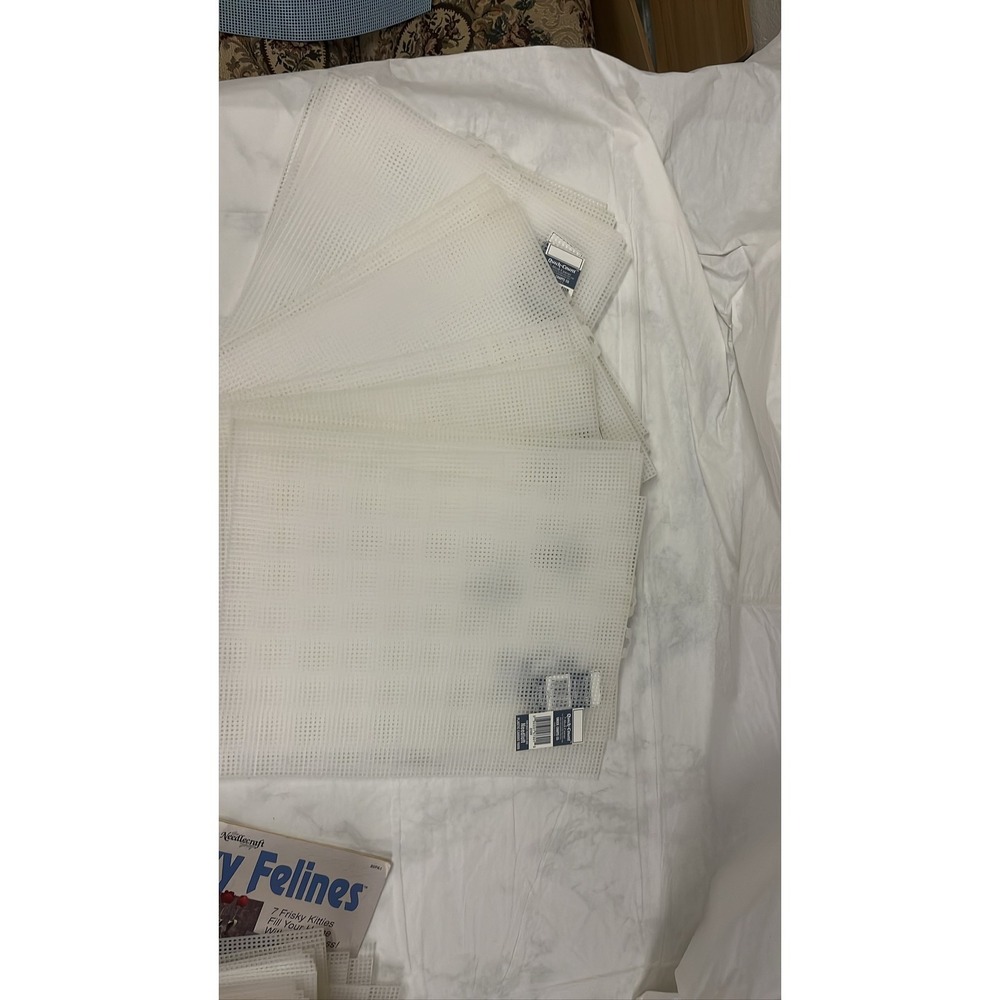 Lot of 10 Clear Plastic Canvas Sheets‎ 7 Mesh 10.5" x 13.5" Craft